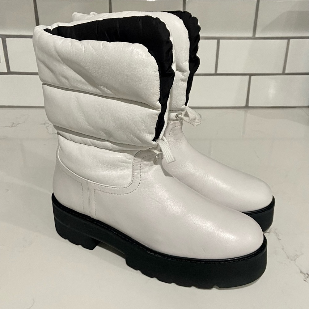 Stuart Weitzman White Leather Tyler UltraLift Bootie  Women’s Size 9.5 New